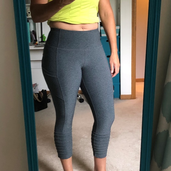 Mondetta Capri Leggings 